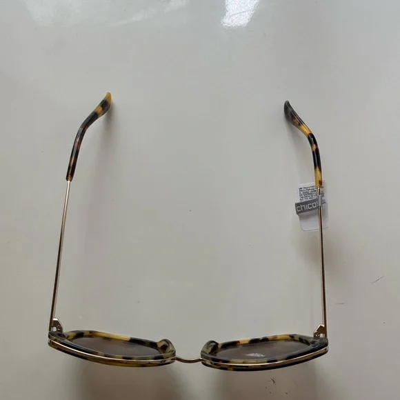 Chico's Brown Oversized Sunglasses with Tortoiseshell Pattern - Picture 6 of 16